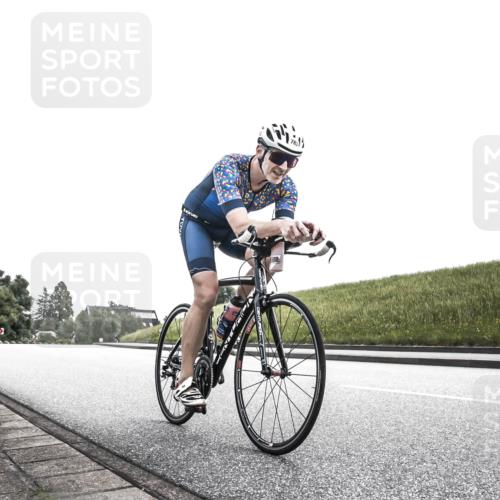 21.06.2026 - 29. Vierlanden-Triathlon H.Heesch http://msf.ph/oto/9906094 21.06.2026 11:25:34 Radfahren 783 meine-sportfotos.de