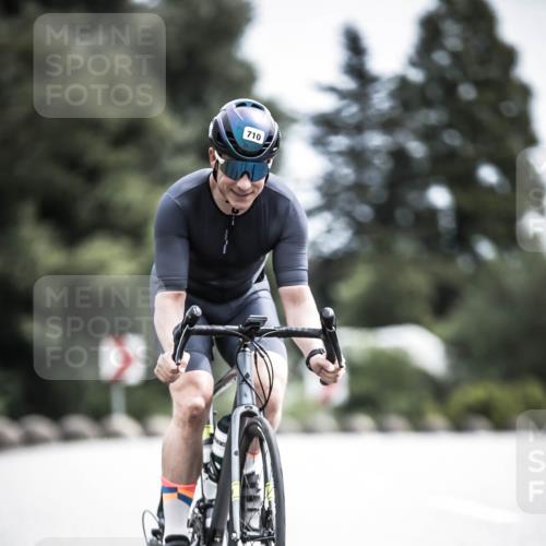 21.06.2026 - 29. Vierlanden-Triathlon H.Heesch http://msf.ph/oto/9906099 21.06.2026 11:44:19 Radfahren 710, 715, 805 meine-sportfotos.de