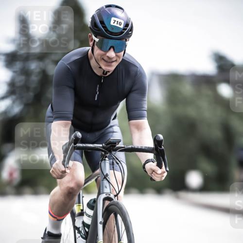 21.06.2026 - 29. Vierlanden-Triathlon H.Heesch http://msf.ph/oto/9906118 21.06.2026 11:44:19 Radfahren 710, 715, 805 meine-sportfotos.de