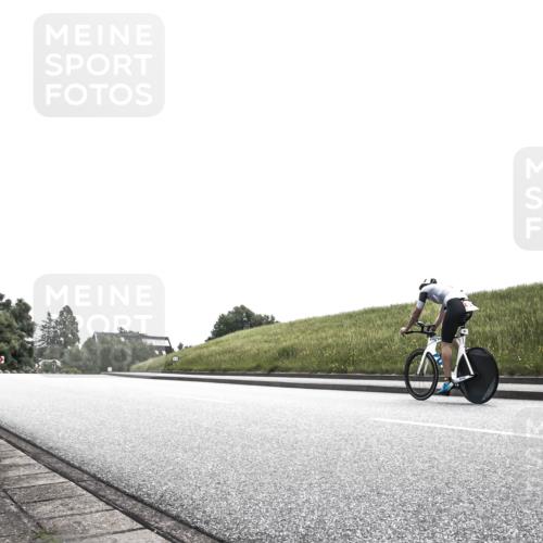 21.06.2026 - 29. Vierlanden-Triathlon H.Heesch http://msf.ph/oto/9906119 21.06.2026 11:26:43 Radfahren 217 meine-sportfotos.de