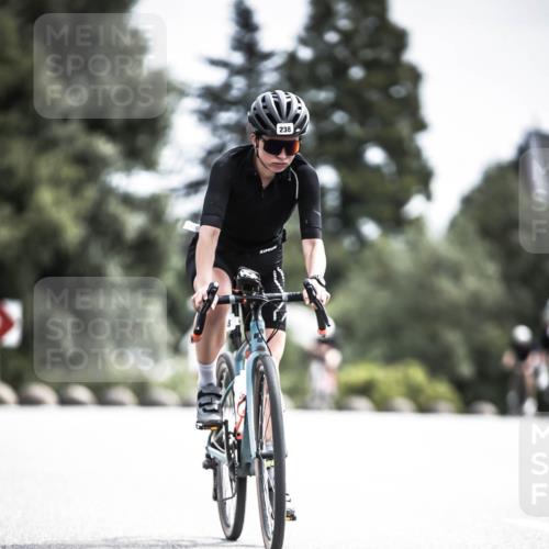 21.06.2026 - 29. Vierlanden-Triathlon H.Heesch http://msf.ph/oto/9906143 21.06.2026 11:44:54 Radfahren 238, 291, 672, 696 meine-sportfotos.de