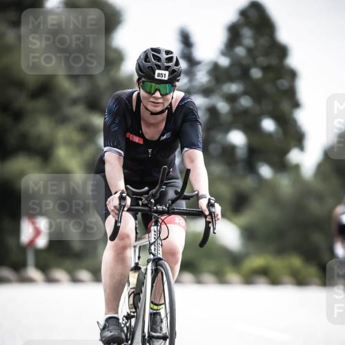 21.06.2026 - 29. Vierlanden-Triathlon H.Heesch http://msf.ph/oto/9906154 21.06.2026 11:40:50 Radfahren 851 meine-sportfotos.de