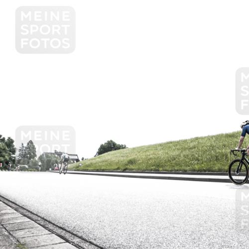 21.06.2026 - 29. Vierlanden-Triathlon H.Heesch http://msf.ph/oto/9906191 21.06.2026 11:28:37 Radfahren 124 meine-sportfotos.de