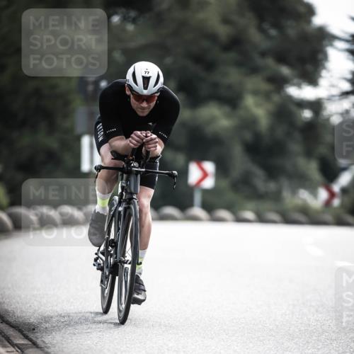 21.06.2026 - 29. Vierlanden-Triathlon H.Heesch http://msf.ph/oto/9906314 21.06.2026 09:19:40 Radfahren 4, 77, 219 meine-sportfotos.de