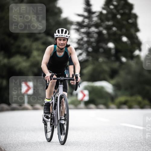 21.06.2026 - 29. Vierlanden-Triathlon H.Heesch http://msf.ph/oto/9906446 21.06.2026 10:24:46 Radfahren 178, 509, 562 meine-sportfotos.de