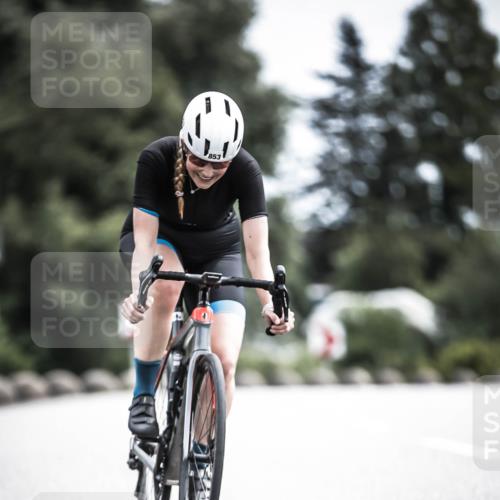 21.06.2026 - 29. Vierlanden-Triathlon H.Heesch http://msf.ph/oto/9906467 21.06.2026 11:41:07 Radfahren 853 meine-sportfotos.de