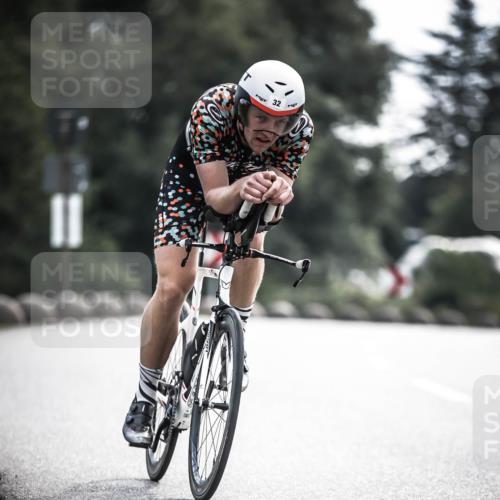 21.06.2026 - 29. Vierlanden-Triathlon H.Heesch http://msf.ph/oto/9906482 21.06.2026 09:20:02 Radfahren 32, 298 meine-sportfotos.de