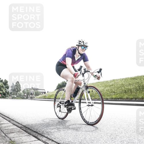 21.06.2026 - 29. Vierlanden-Triathlon H.Heesch http://msf.ph/oto/9906494 21.06.2026 11:33:31 Radfahren 54, 238, 255, 894 meine-sportfotos.de