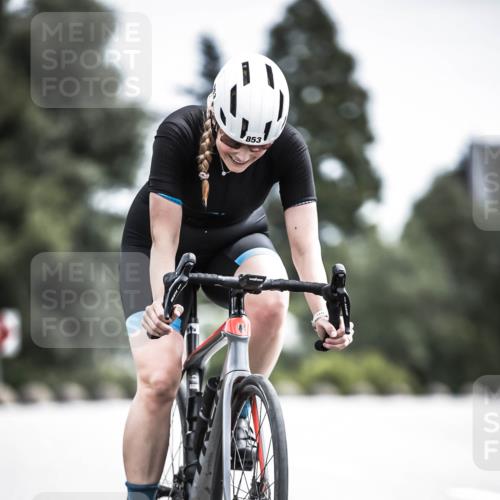 21.06.2026 - 29. Vierlanden-Triathlon H.Heesch http://msf.ph/oto/9906504 21.06.2026 11:41:07 Radfahren 853 meine-sportfotos.de