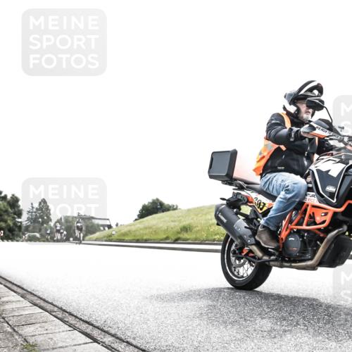 21.06.2026 - 29. Vierlanden-Triathlon H.Heesch http://msf.ph/oto/9906512 21.06.2026 11:33:53 Radfahren 244, 650, 701 meine-sportfotos.de