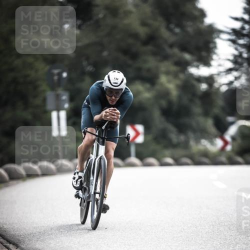21.06.2026 - 29. Vierlanden-Triathlon H.Heesch http://msf.ph/oto/9906545 21.06.2026 09:20:23 Radfahren 132 meine-sportfotos.de