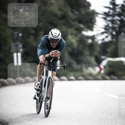 21.06.2026 - 29. Vierlanden-Triathlon H.Heesch http://msf.ph/oto/9906553 21.06.2026 09:20:23 Radfahren 132 meine-sportfotos.de