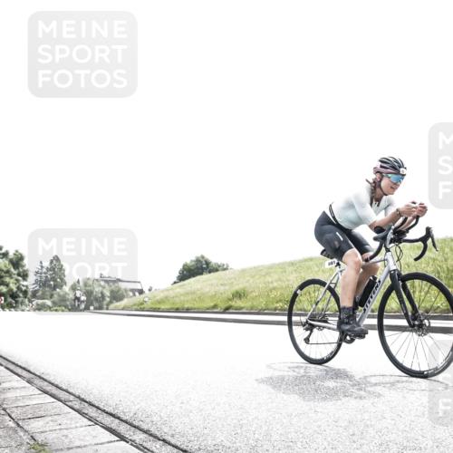21.06.2026 - 29. Vierlanden-Triathlon H.Heesch http://msf.ph/oto/9906557 21.06.2026 11:34:34 Radfahren 793, 881 meine-sportfotos.de