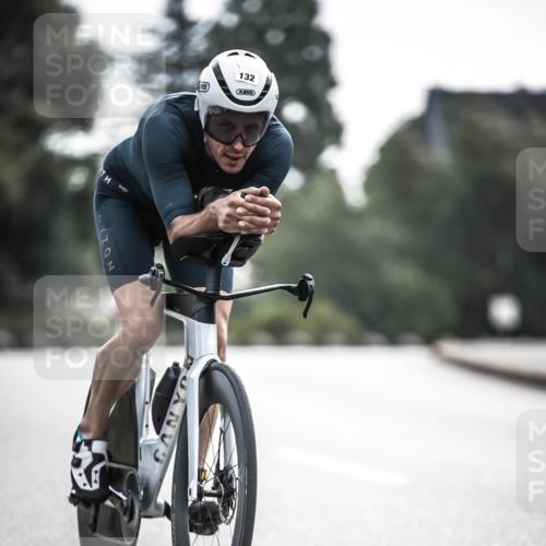 21.06.2026 - 29. Vierlanden-Triathlon H.Heesch http://msf.ph/oto/9906582 21.06.2026 09:20:24 Radfahren 132 meine-sportfotos.de