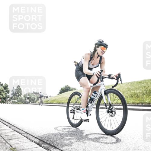 21.06.2026 - 29. Vierlanden-Triathlon H.Heesch http://msf.ph/oto/9906593 21.06.2026 11:35:10 Radfahren 869 meine-sportfotos.de