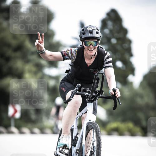 21.06.2026 - 29. Vierlanden-Triathlon H.Heesch http://msf.ph/oto/9906616 21.06.2026 11:41:28 Radfahren 137, 236, 299, 643, 649, 652, 659, 744, 855 meine-sportfotos.de