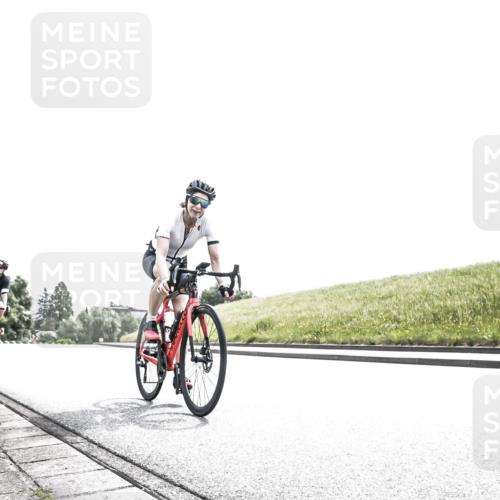 21.06.2026 - 29. Vierlanden-Triathlon H.Heesch http://msf.ph/oto/9906618 21.06.2026 11:35:51 Radfahren 248, 818, 870, 874 meine-sportfotos.de