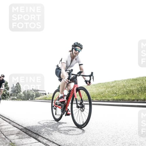 21.06.2026 - 29. Vierlanden-Triathlon H.Heesch http://msf.ph/oto/9906621 21.06.2026 11:35:51 Radfahren 248, 818, 870, 874 meine-sportfotos.de