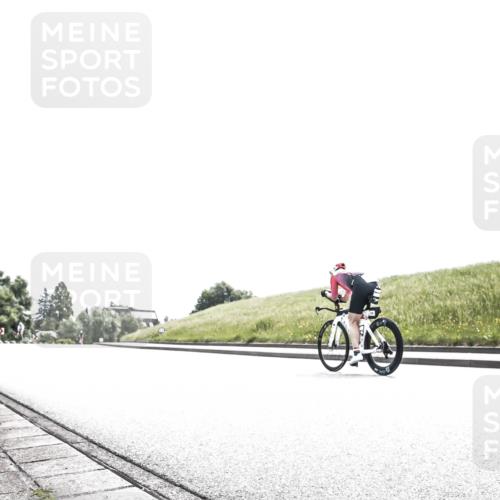 21.06.2026 - 29. Vierlanden-Triathlon H.Heesch http://msf.ph/oto/9906627 21.06.2026 11:36:08 Radfahren 696, 710, 837 meine-sportfotos.de