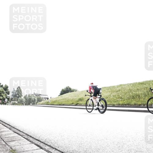21.06.2026 - 29. Vierlanden-Triathlon H.Heesch http://msf.ph/oto/9906630 21.06.2026 11:36:08 Radfahren 696, 710, 837 meine-sportfotos.de
