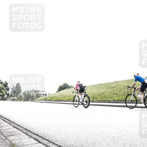 21.06.2026 - 29. Vierlanden-Triathlon H.Heesch http://msf.ph/oto/9906633 21.06.2026 11:36:08 Radfahren 696, 710, 837 meine-sportfotos.de