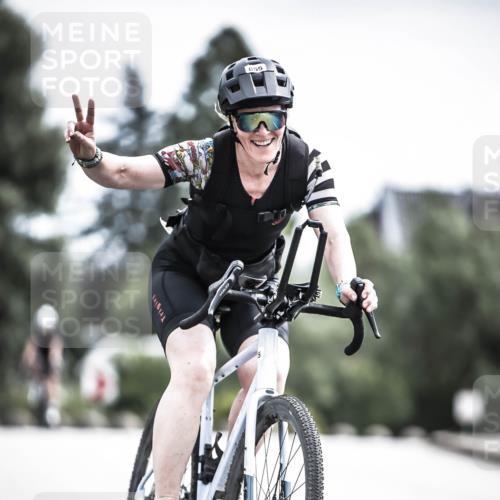 21.06.2026 - 29. Vierlanden-Triathlon H.Heesch http://msf.ph/oto/9906634 21.06.2026 11:41:28 Radfahren 137, 236, 299, 643, 649, 652, 659, 744, 855 meine-sportfotos.de