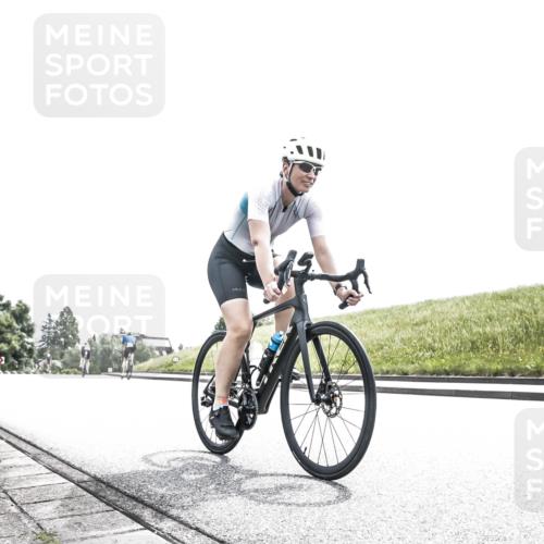 21.06.2026 - 29. Vierlanden-Triathlon H.Heesch http://msf.ph/oto/9906639 21.06.2026 11:36:10 Radfahren 696, 710, 837, 888 meine-sportfotos.de