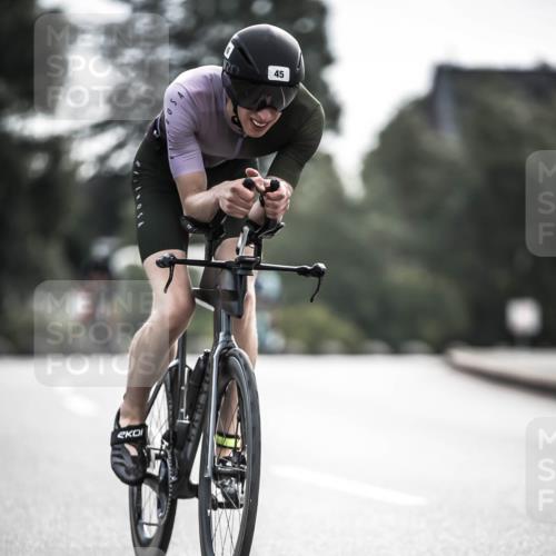 21.06.2026 - 29. Vierlanden-Triathlon H.Heesch http://msf.ph/oto/9906684 21.06.2026 09:20:50 Radfahren 21, 38, 45, 57, 67 meine-sportfotos.de
