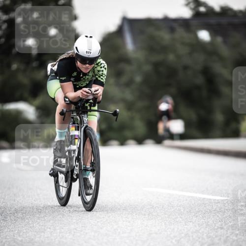21.06.2026 - 29. Vierlanden-Triathlon H.Heesch http://msf.ph/oto/9906706 21.06.2026 10:25:02 Radfahren 42, 210, 253, 480, 577 meine-sportfotos.de