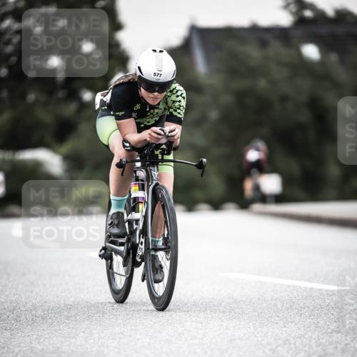 21.06.2026 - 29. Vierlanden-Triathlon H.Heesch http://msf.ph/oto/9906712 21.06.2026 10:25:02 Radfahren 42, 210, 253, 480, 577 meine-sportfotos.de