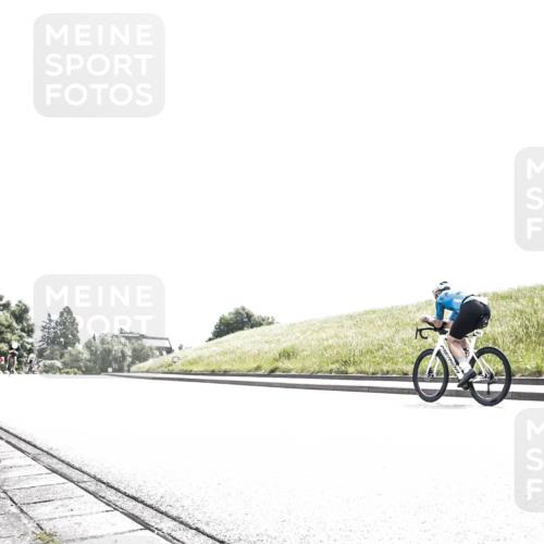 21.06.2026 - 29. Vierlanden-Triathlon H.Heesch http://msf.ph/oto/9906723 21.06.2026 11:38:09 Radfahren 640, 666, 814, 864 meine-sportfotos.de