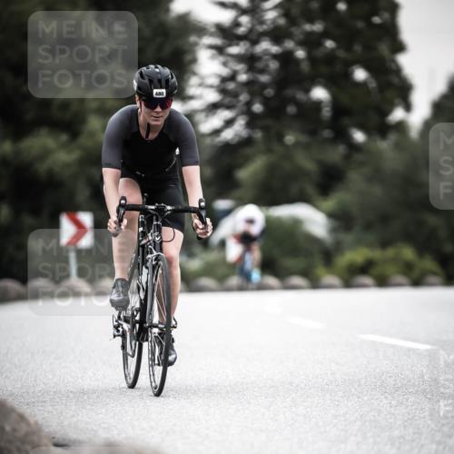 21.06.2026 - 29. Vierlanden-Triathlon H.Heesch http://msf.ph/oto/9906724 21.06.2026 10:25:04 Radfahren 42, 210, 253, 480, 577 meine-sportfotos.de