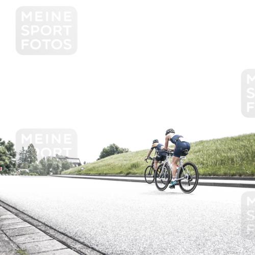 21.06.2026 - 29. Vierlanden-Triathlon H.Heesch http://msf.ph/oto/9906729 21.06.2026 11:38:45 Radfahren 703 meine-sportfotos.de