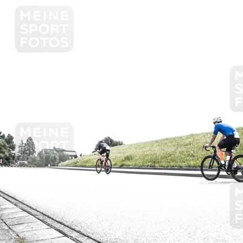 21.06.2026 - 29. Vierlanden-Triathlon H.Heesch http://msf.ph/oto/9906736 21.06.2026 11:39:24 Radfahren 695 meine-sportfotos.de