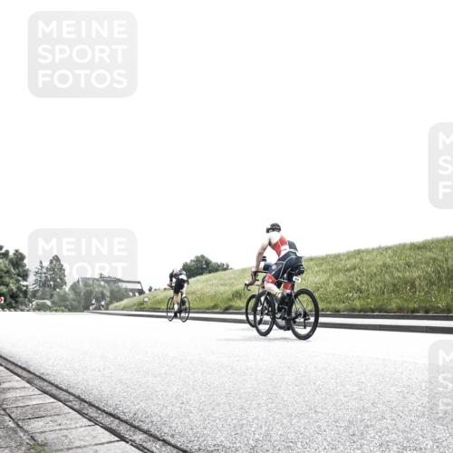 21.06.2026 - 29. Vierlanden-Triathlon H.Heesch http://msf.ph/oto/9906795 21.06.2026 11:40:47 Radfahren 851 meine-sportfotos.de