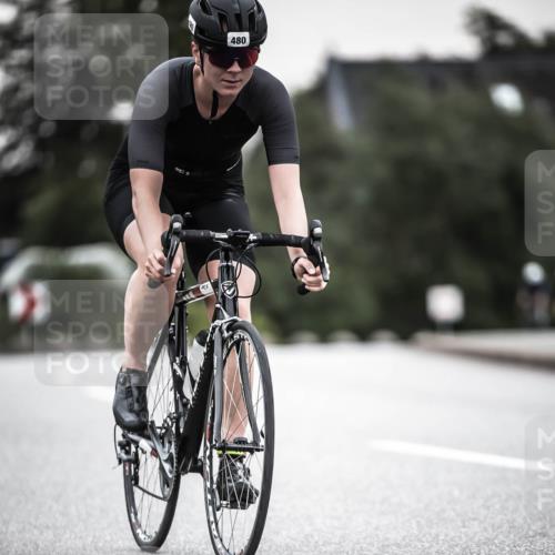 21.06.2026 - 29. Vierlanden-Triathlon H.Heesch http://msf.ph/oto/9906797 21.06.2026 10:25:04 Radfahren 42, 210, 253, 480, 577 meine-sportfotos.de