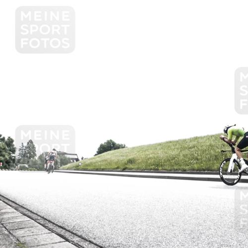 21.06.2026 - 29. Vierlanden-Triathlon H.Heesch http://msf.ph/oto/9906800 21.06.2026 11:40:48 Radfahren 851 meine-sportfotos.de
