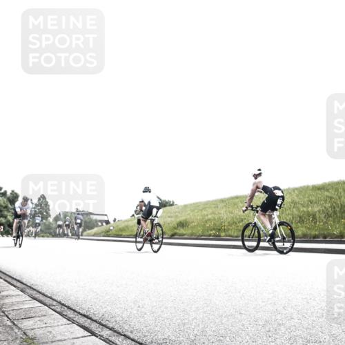 21.06.2026 - 29. Vierlanden-Triathlon H.Heesch http://msf.ph/oto/9906827 21.06.2026 11:41:43 Radfahren 634, 682, 691, 712 meine-sportfotos.de