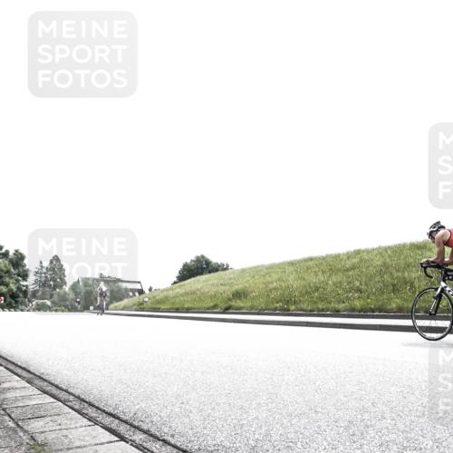 21.06.2026 - 29. Vierlanden-Triathlon H.Heesch http://msf.ph/oto/9906859 21.06.2026 11:45:27 Radfahren  meine-sportfotos.de
