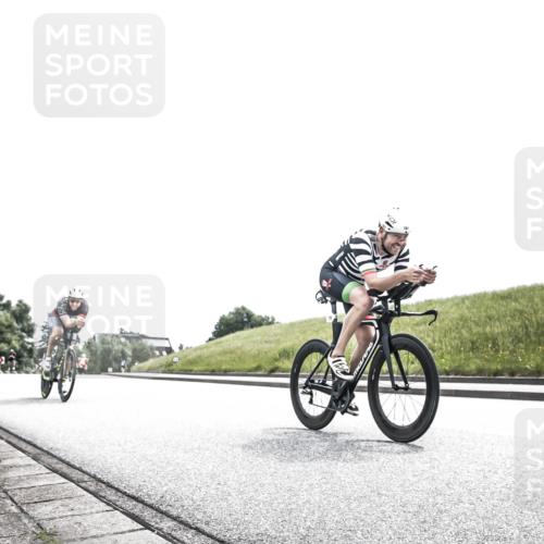 21.06.2026 - 29. Vierlanden-Triathlon H.Heesch http://msf.ph/oto/9906903 21.06.2026 11:46:00 Radfahren 17, 644, 724, 787, 798, 814, 877 meine-sportfotos.de
