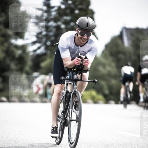 21.06.2026 - 29. Vierlanden-Triathlon H.Heesch http://msf.ph/oto/9906950 21.06.2026 11:41:43 Radfahren 634, 682, 691, 712, 726 meine-sportfotos.de