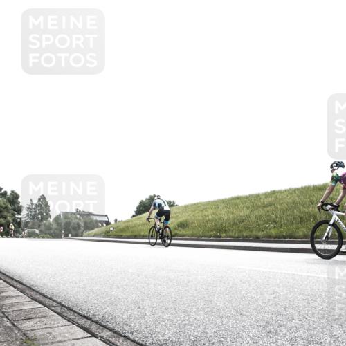 21.06.2026 - 29. Vierlanden-Triathlon H.Heesch http://msf.ph/oto/9907013 21.06.2026 11:48:57 Radfahren  meine-sportfotos.de