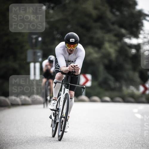 21.06.2026 - 29. Vierlanden-Triathlon H.Heesch http://msf.ph/oto/9907041 21.06.2026 09:21:31 Radfahren 164, 193, 239 meine-sportfotos.de