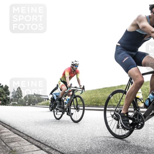 21.06.2026 - 29. Vierlanden-Triathlon H.Heesch http://msf.ph/oto/9907049 21.06.2026 11:49:21 Radfahren 301, 647, 656, 751, 759 meine-sportfotos.de