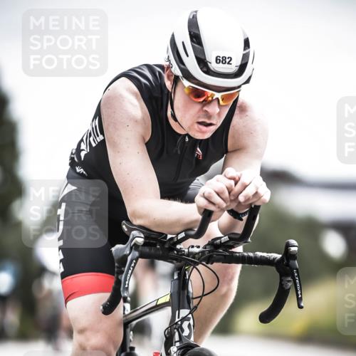 21.06.2026 - 29. Vierlanden-Triathlon H.Heesch http://msf.ph/oto/9907060 21.06.2026 11:41:45 Radfahren 634, 674, 682, 691, 726 meine-sportfotos.de