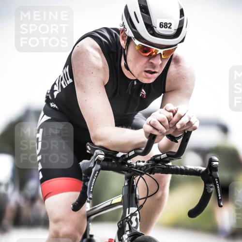 21.06.2026 - 29. Vierlanden-Triathlon H.Heesch http://msf.ph/oto/9907067 21.06.2026 11:41:45 Radfahren 634, 674, 682, 691, 726 meine-sportfotos.de