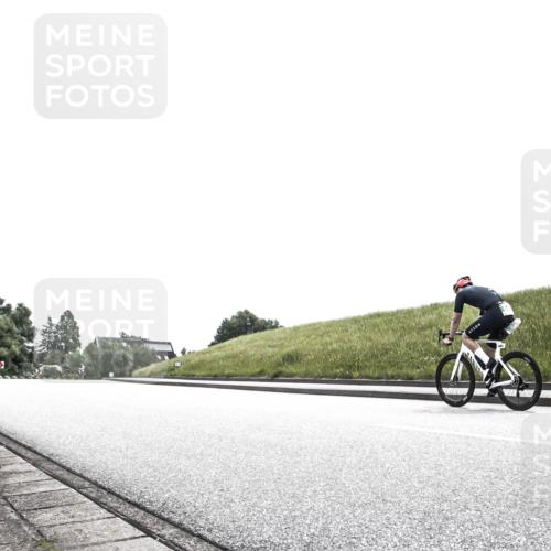 21.06.2026 - 29. Vierlanden-Triathlon H.Heesch http://msf.ph/oto/9907082 21.06.2026 11:50:14 Radfahren 659, 809, 902 meine-sportfotos.de