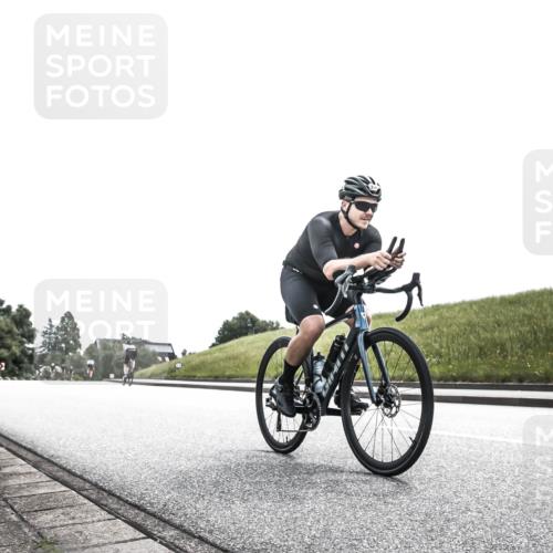 21.06.2026 - 29. Vierlanden-Triathlon H.Heesch http://msf.ph/oto/9907098 21.06.2026 11:50:22 Radfahren 636, 655, 709, 770 meine-sportfotos.de