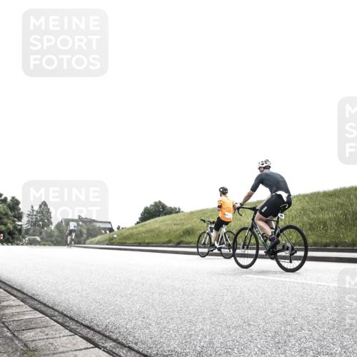 21.06.2026 - 29. Vierlanden-Triathlon H.Heesch http://msf.ph/oto/9907130 21.06.2026 11:50:41 Radfahren 764 meine-sportfotos.de