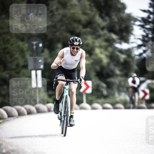 21.06.2026 - 29. Vierlanden-Triathlon H.Heesch http://msf.ph/oto/9907139 21.06.2026 11:41:48 Radfahren 636, 674, 682, 726 meine-sportfotos.de